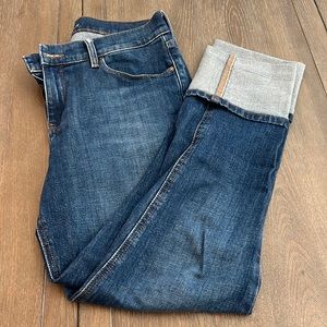Mott and Bow boyfriend Jean. Size 28. 32” inseam.